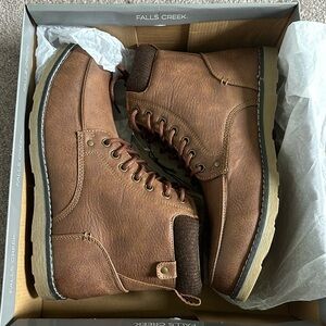 Brand New Falls Creek Men’s Casual Boots Size 10.5